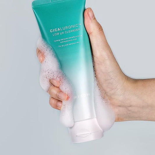 Пенка для умывания Mizon Cicaluronic Low Ph Cleanser