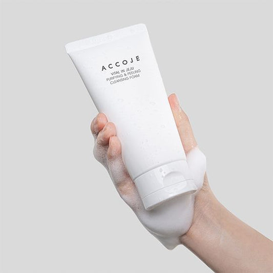 Очищающая и отшелушивающая пенка для лица Accoje Vital In Jeju Purifying Peeling Cleansing Foam 150мл